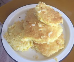 米饭蛋饼的做法