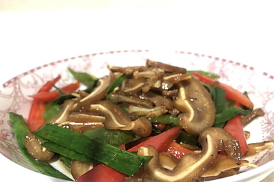 辣炒卤脆骨猪耳
