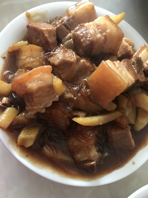 五花肉炖粉条