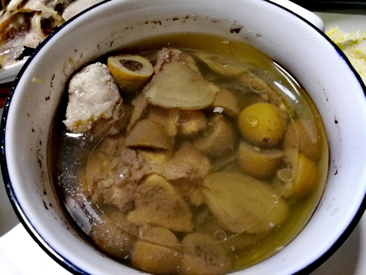 橄榄鲍鱼炖猪骨汤的做法