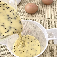 #爱乐甜夏日轻脂甜蜜#奶香酥脆，小朋友喜欢的双色蛋卷的做法图解8