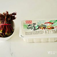 鱼籽香椿豆腐，家宴做起来不输米其林的做法图解1