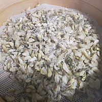 槐花麦饭的做法图解3