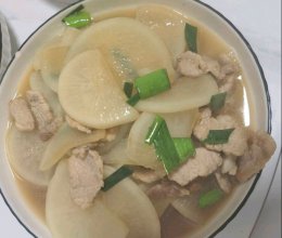 白萝卜烧肉的做法