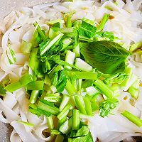 #夏至日，大口吃面#吃上肉丝雪菜小炒河粉的做法图解10