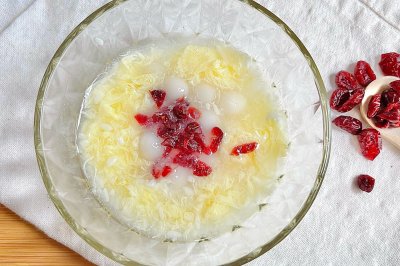 蔓越莓酒酿小圆子