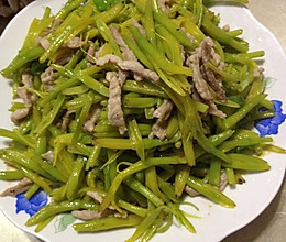 鲜黄花菜炒肉丝的做法