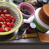 草莓奶油蛋糕的做法图解1