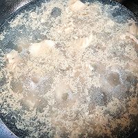 #感恩节烹饪挑战赛#炒鸡肉土豆片的做法图解2