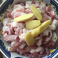 豆皮粉蒸肉的做法图解2
