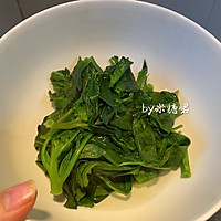 万能凉拌酱汁：麻酱菠菜的做法图解1