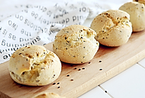 比泡芙还好吃的麻薯面包，自己在家做很简单，外皮酥脆，口感软糯的做法
