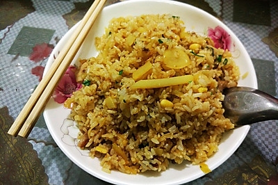 土豆炒饭