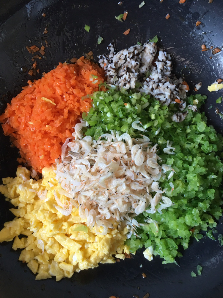 素馅饺子的做法