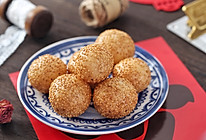 #憋在家里吃什么#好吃易成功的麻团做法，动起手来吧的做法