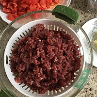 番茄牛肉酱的做法图解1