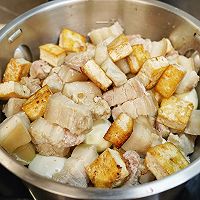 #肉食主义#酱香春笋香干焖五花肉的做法图解12