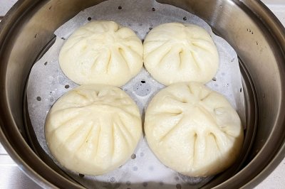 泡菜牛肉包➕芹菜牛肉包