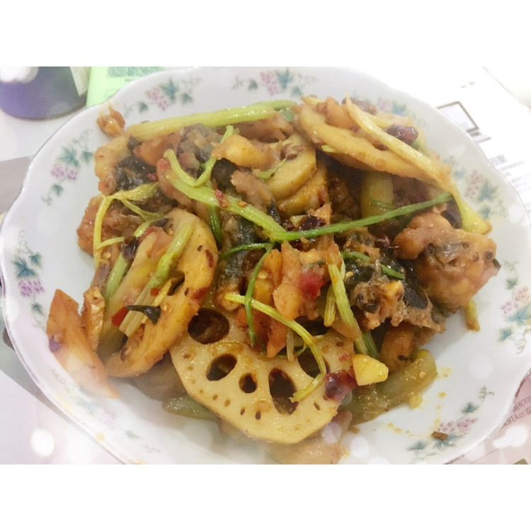 牛蛙干锅的做法