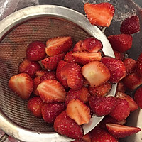 草莓季的草莓酱的做法图解7