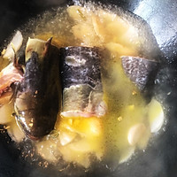 狮家泡菜焖鲶鱼的做法图解6