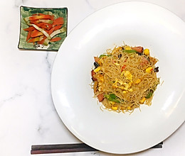 #一道菜表白豆果美食#夜市炒米粉，自己轻松上手解馋的做法