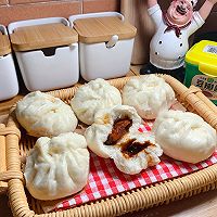 #葱伴侣豆瓣酱能蘸善炒#松软酱香叉烧包，简单易做早餐包子的做法图解16