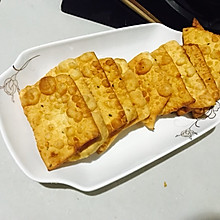 煎饼果子中间薄脆