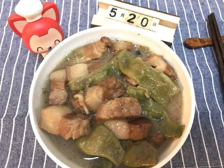 五花肉炖豆角的做法