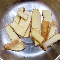 板栗炖鸡汤的做法图解7