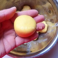 芝心南瓜芝麻饼的做法图解9