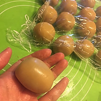 肉松蛋黄月饼的做法图解10