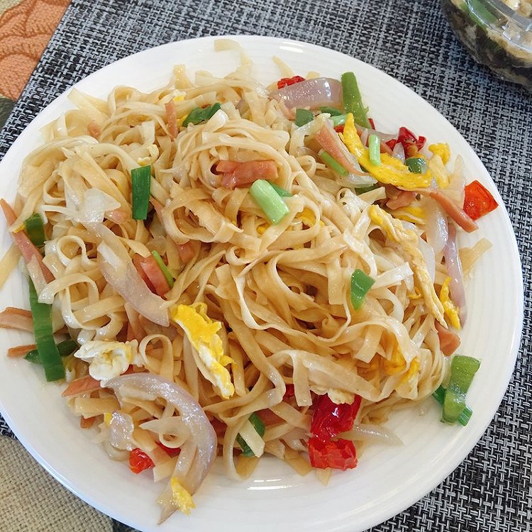 夏季营养炒面的做法
