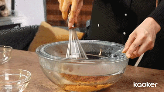 #带着美食出去浪#补气养颜｜红糖红枣糕的做法图解4