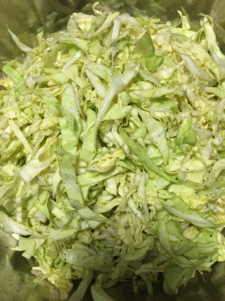 圆白菜饼的做法图解3