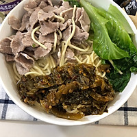 一碗超快手既开胃又低卡的老坛酸菜面的做法图解6