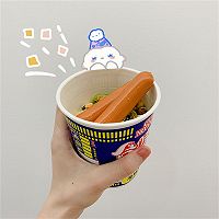 半夜12点的泡面的做法图解2