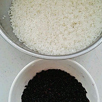 黑米饭(及剩饭的百变吃法)的做法图解1