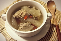 枸杞竹荪排骨汤的做法