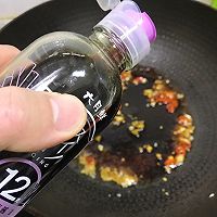 生菜不炒才更好吃，3分钟就能搞定，脆嫩爽口，上桌就被抢光的做法图解4