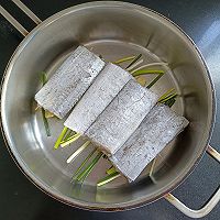 #安佳新年聚会食谱# 蒸蒸日上清蒸带鱼的做法图解3