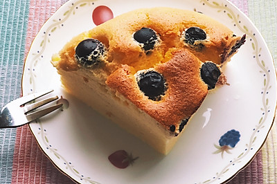 超级美味无油少糖的蓝莓酸奶蛋糕