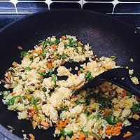 金色素炒饭的做法图解5