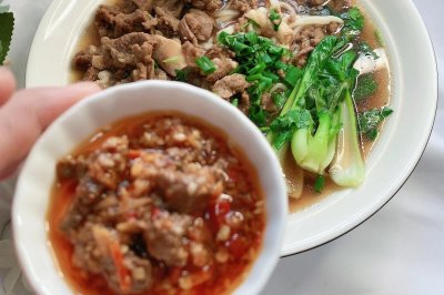 药膳牛肉拉面