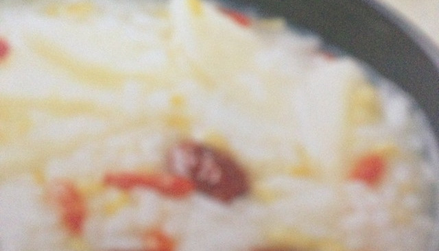 燕麦雪梨糯米粥的做法