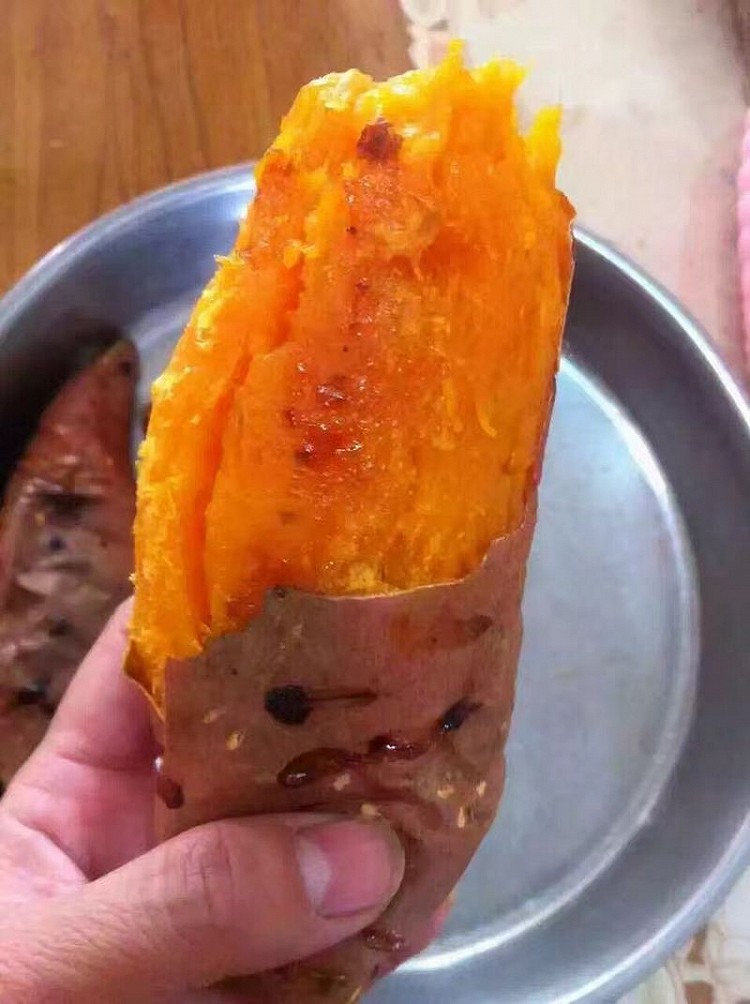 没有烤箱也能吃上香甜的烤地瓜！的做法
