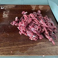 #浪漫七夕 共度“食”光#青椒牛柳丝的做法图解1