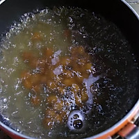 焦糖珍珠奶茶的做法图解3