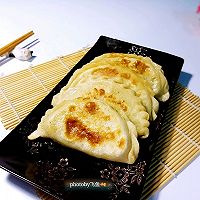 韭菜盒子的做法图解19