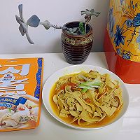 酸甜微辣下饭菜⤷番茄酸汤千张丝的做法图解7